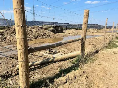 Photo of major construction at Bunkers Hill solar farm with no sign of natural management